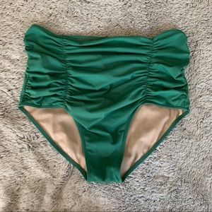 Kortni Jeane maternity swim bottoms green small